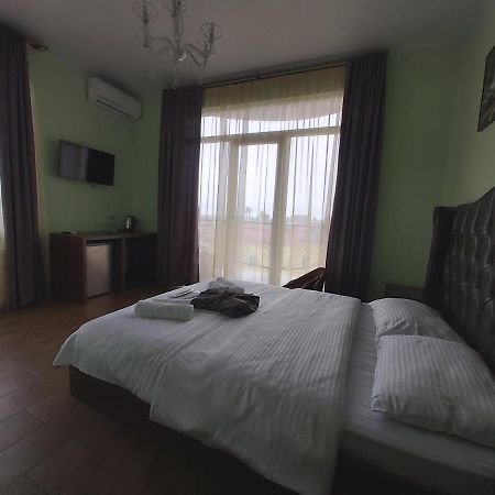Hotel Maria Batumi Exteriör bild